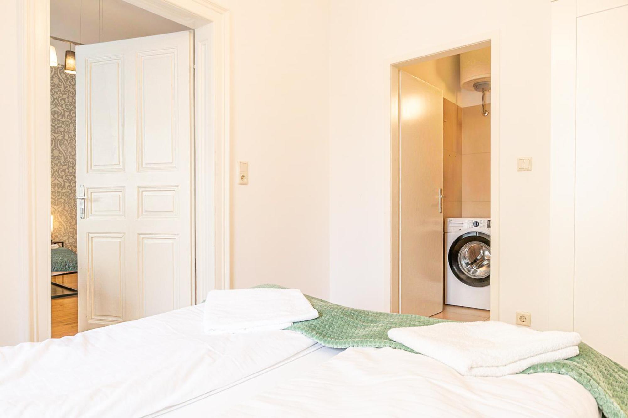 Apartamento Friendly 2Br Apt- Near Rennweg & Belvedere Palace Viena Exterior foto